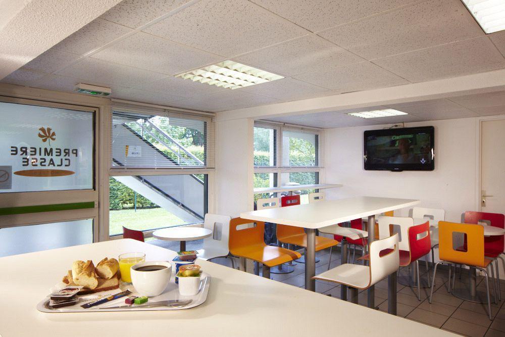 Premiere Classe Creil - Villers Saint Paul Экстерьер фото