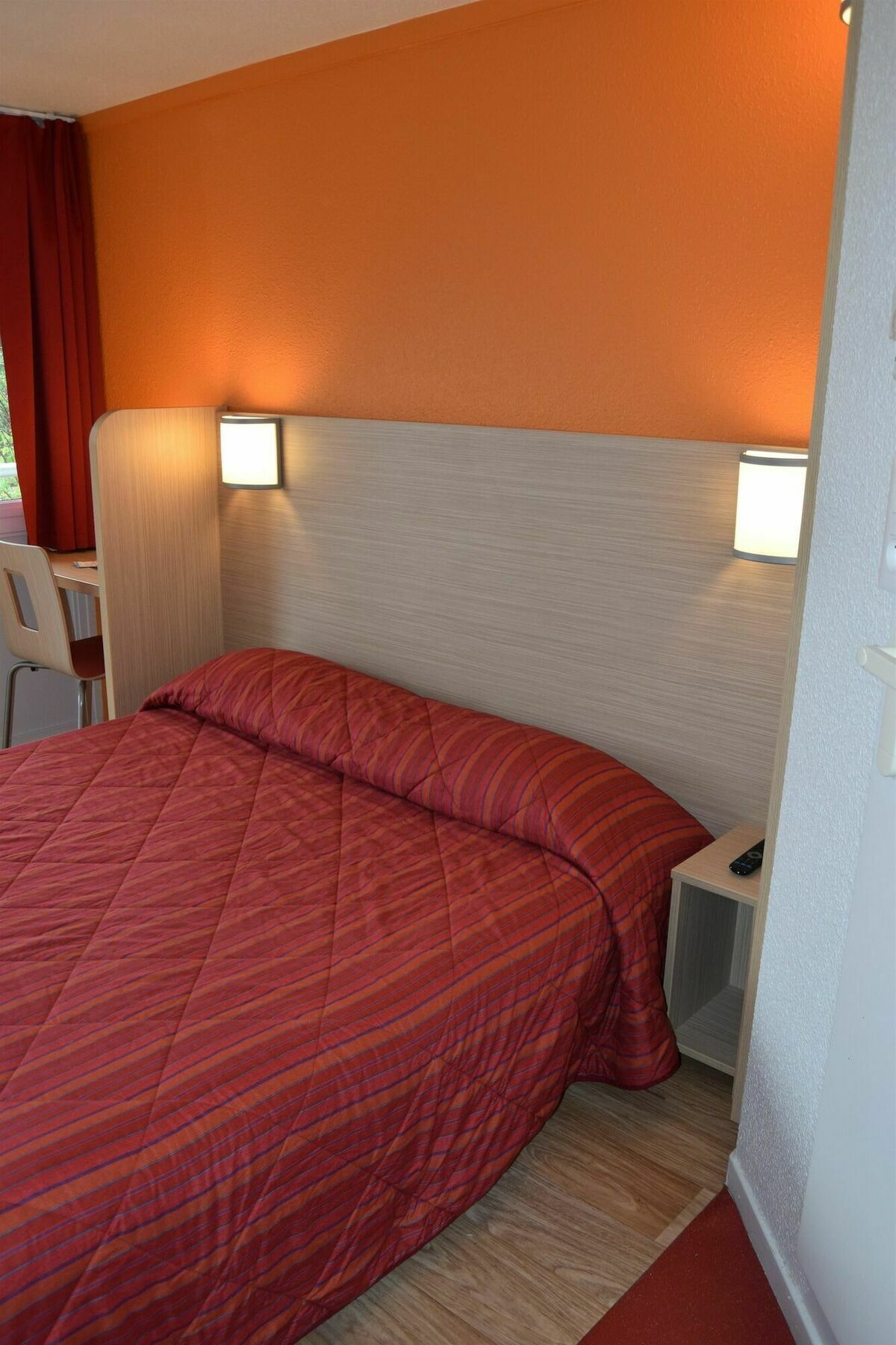 Premiere Classe Creil - Villers Saint Paul Экстерьер фото